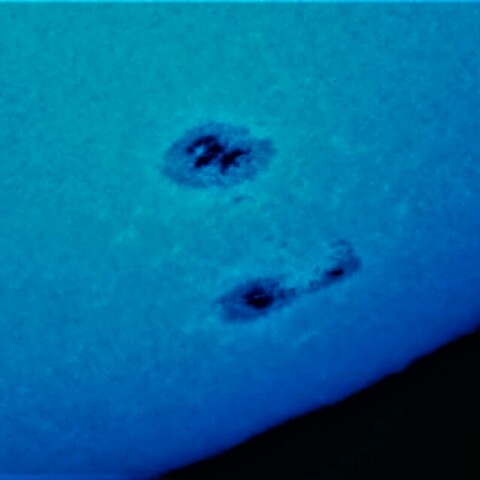 黒点半暗部周辺の現象(HβHβにてテスト・3153裏像)