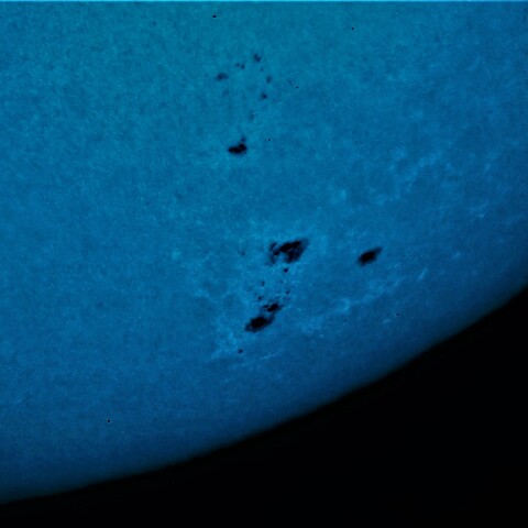 黒点半暗部周辺の現象(3308、3305、3302)