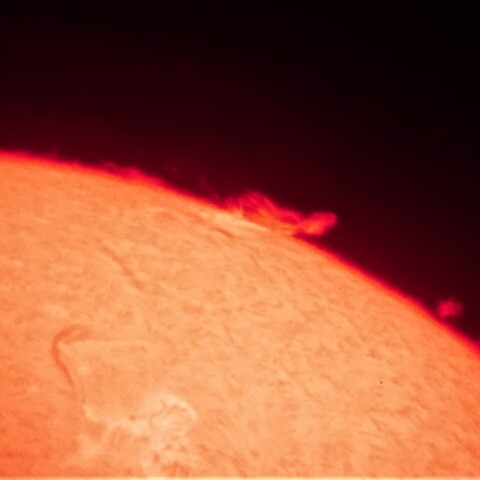 6/7朝の太陽　プロミネンス