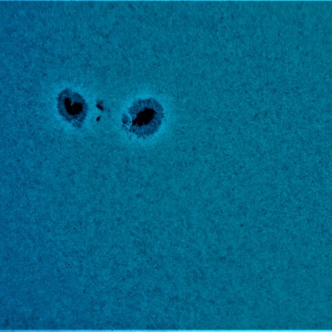 黒点半暗部周辺の現象(3377)