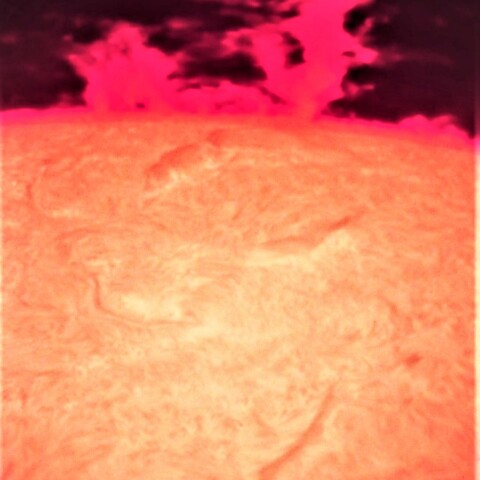 プロミネンスと太陽面　8/13