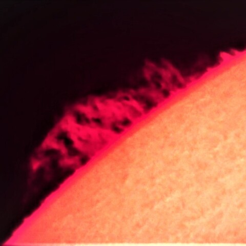 プロミネンスと太陽面　8/19