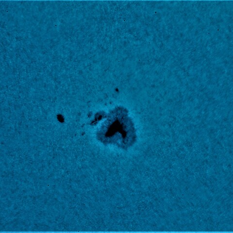 黒点半暗部周辺の現象(3413)8/26