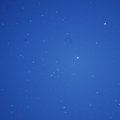 11月7日の「アトラス彗星」