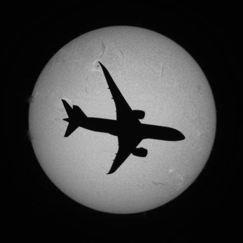 20240321 旅客機の通過