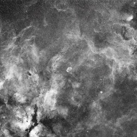 クレセント星雲 周辺