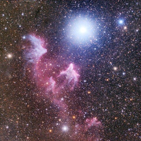 IC63 ゴースト星雲
