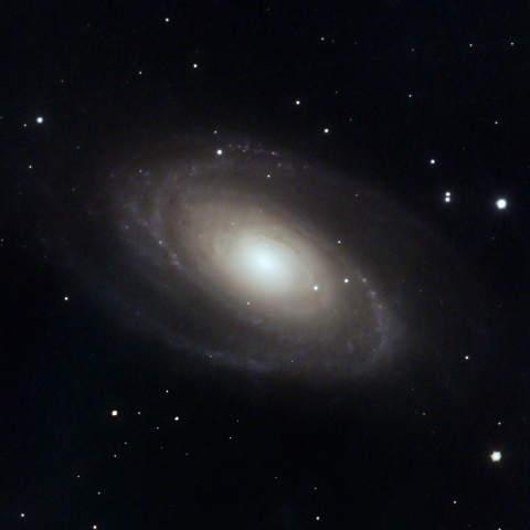 M81 (ボーデの銀河)