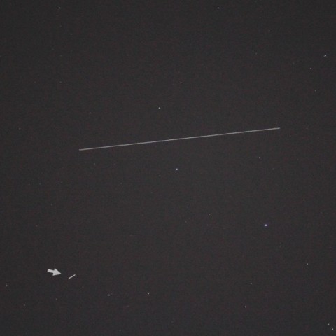 小惑星2012DA14と人工衛星