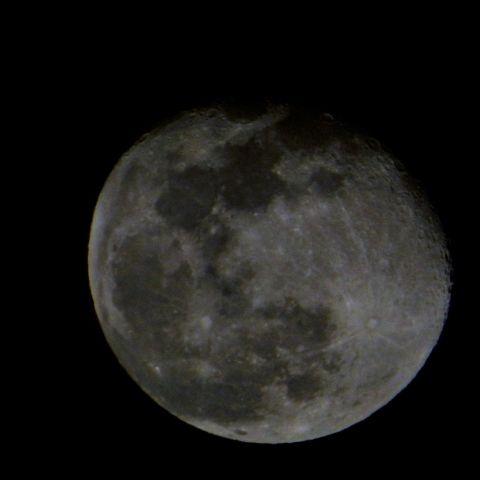 次の日のスーパームーン