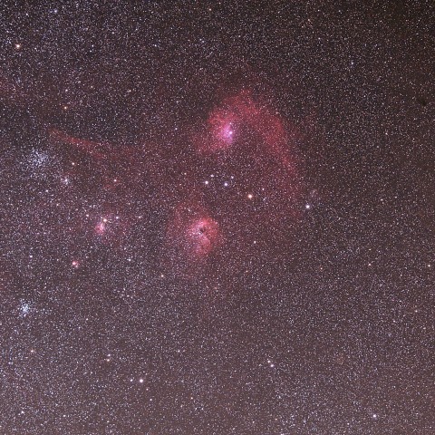 ぎょしゃ座の散光星雲