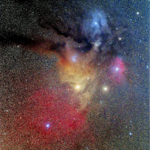 さそり座のアンタレス付近