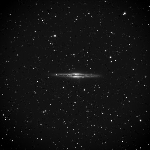 東京都奥多摩から　NGC891　紡錘状銀河