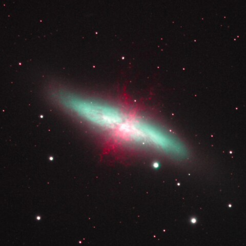 M82