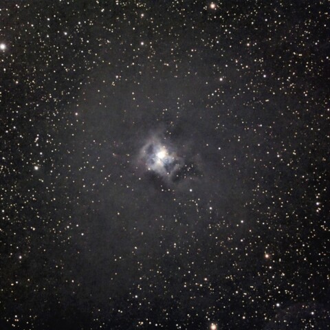 奥多摩から　ほぼ満月時のアイリス星雲