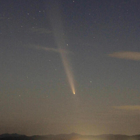 １４日　柴金山・アトラス彗星