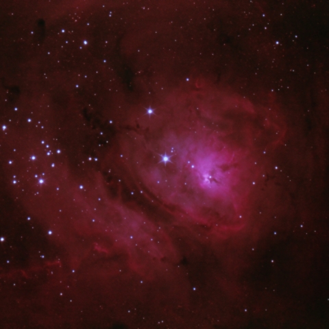 M8 (NGC6523) (干潟星雲)