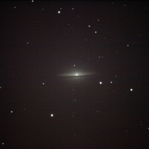 M104　ソンブレロ星雲