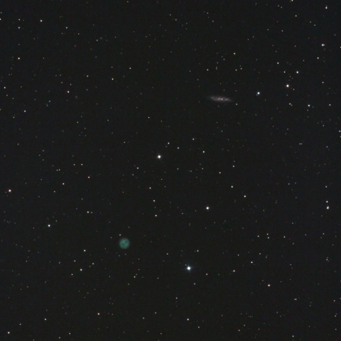 M97 (ふくろう星雲)　と　M108