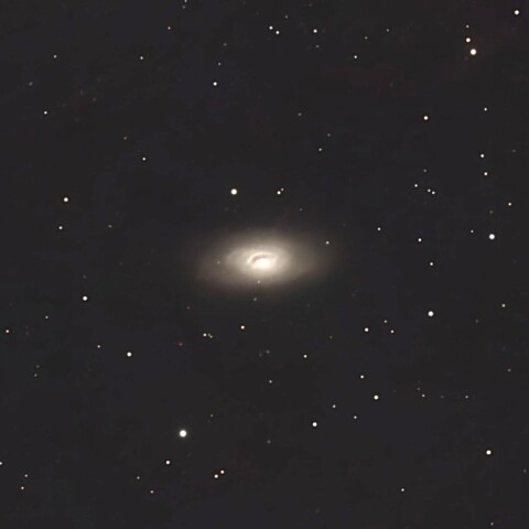 M64(黒眼銀河)