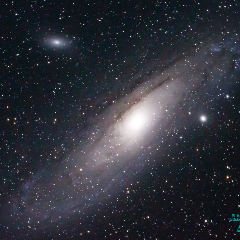 8cmEDでのアンドロメダ銀河