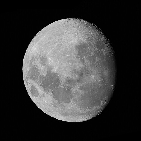 Moon_2024-1113-1715~1716