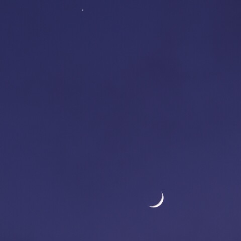 Moon-Ven_2025-0103-1704