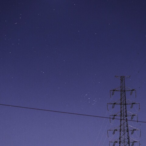 Moon-Ven-M45_2026-0420-1937