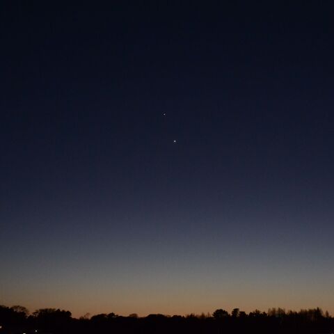 Venus-Jupiter_2023-0227-1819