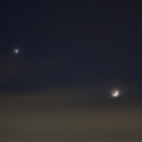 Moon-Venus_2023-0621-1952