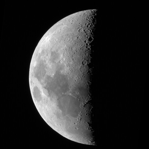 Moon_2023-0725-2035