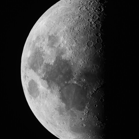 Moon_2023-1022-1729~31