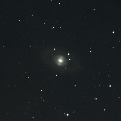 NGC3945