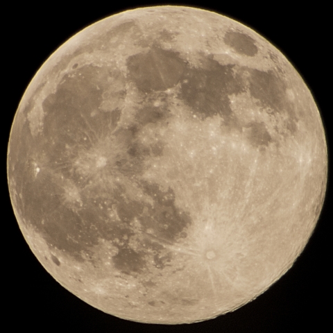 7/12　一瞬のスーパームーン