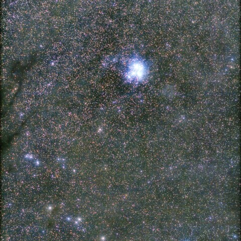 すばる・ヒアデス星団と周辺の銀河