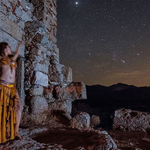 ベリーダンサーとオリオン座