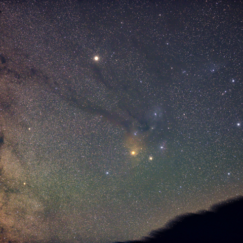 さそり座頭部付近