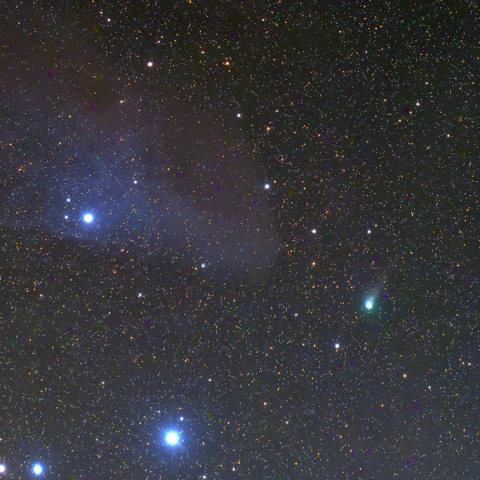 パンスターズ彗星C/2017 K2と青い馬星雲