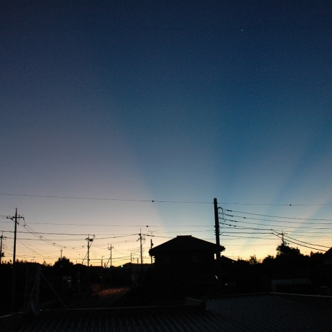 台風一過の薄明と金星
