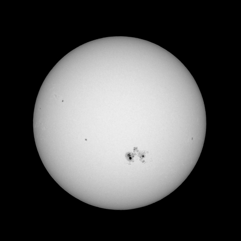 10/25 の太陽 (白色光)
