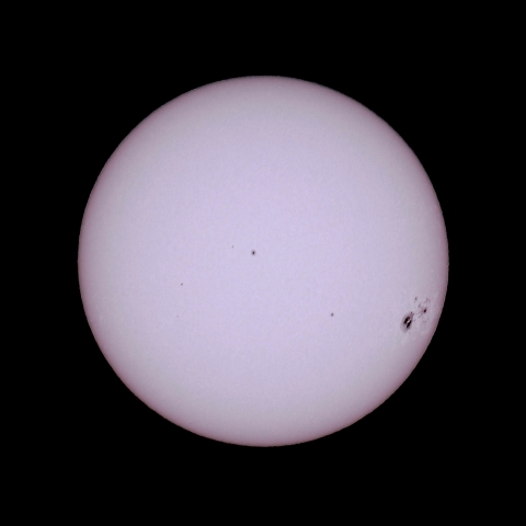 10/28 の太陽 (白色光)