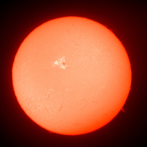 早朝の太陽フレアー