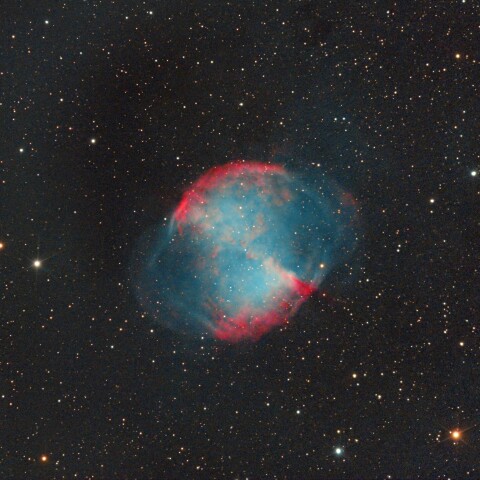 M27 あれい状星雲　こぎつね座