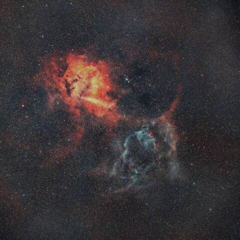 Sh2-132 ライオン星雲