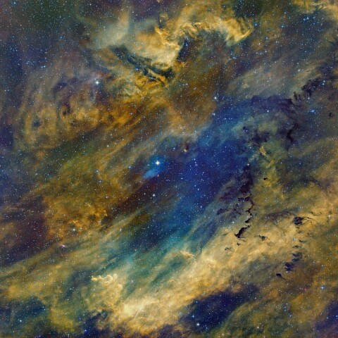 Sh2-119 はくちょう座の散光星雲 SHO合成