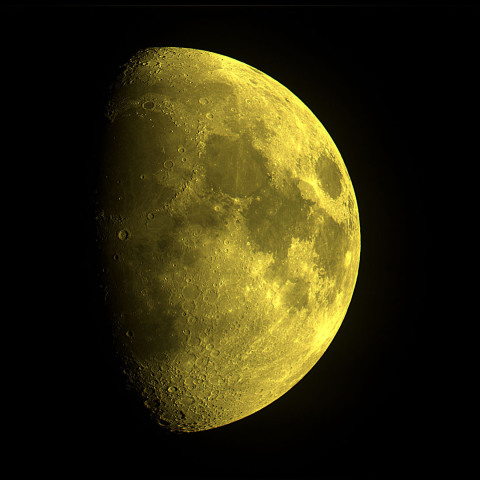 月齢9.7（8月14日）