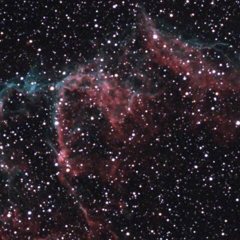 網状星雲NGC６９９５