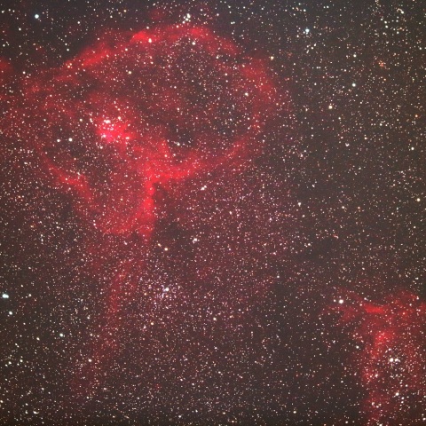 カシオペア座のIC1805とIC1848