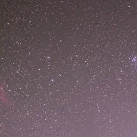 カリフォルニア星雲とプレアデス星団