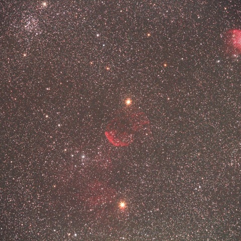 ふたご座のクラゲ星雲附近